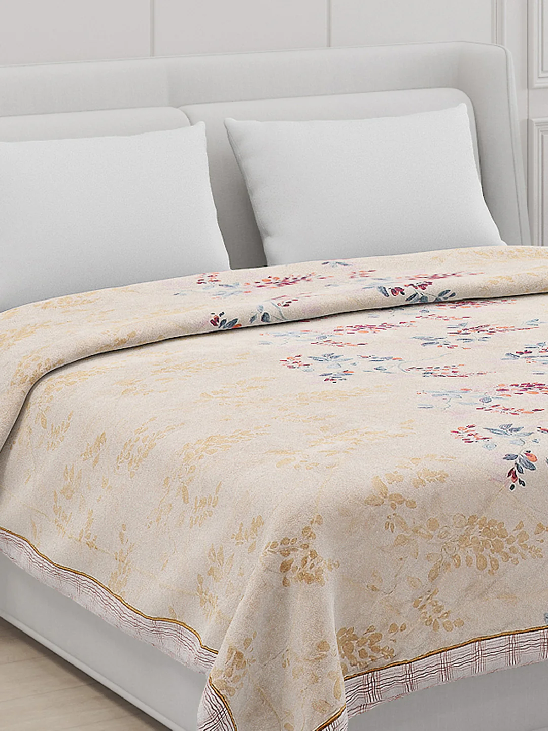 Printed Polyester Double Bed Comforter for AC Room - Image 4