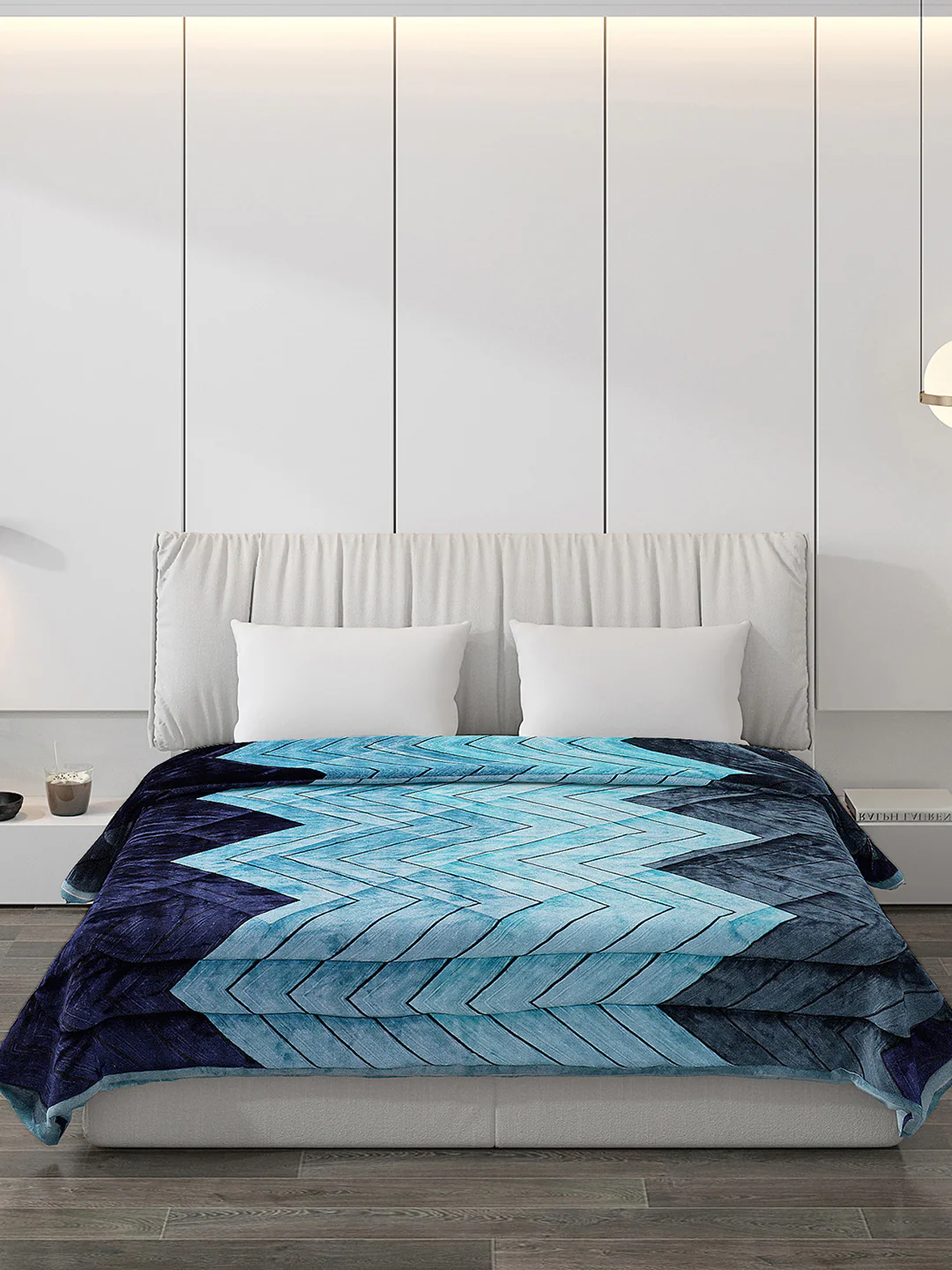 Printed Polyester Double Bed Comforter for Winter - Image 3