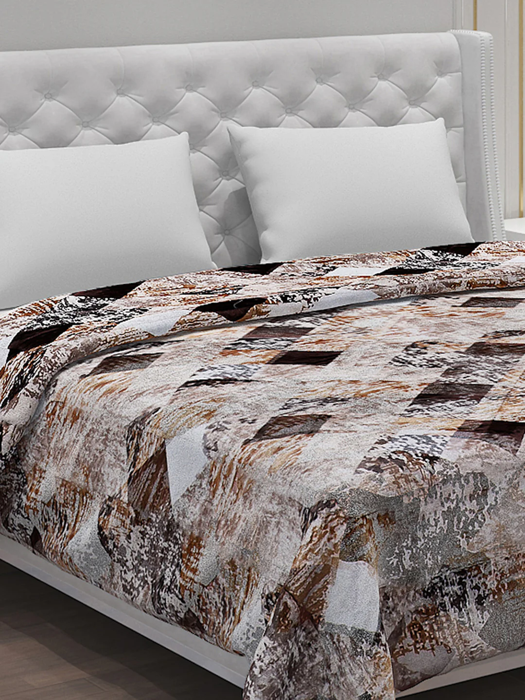 Printed Polyester Double Bed Comforter for Winter - Image 4