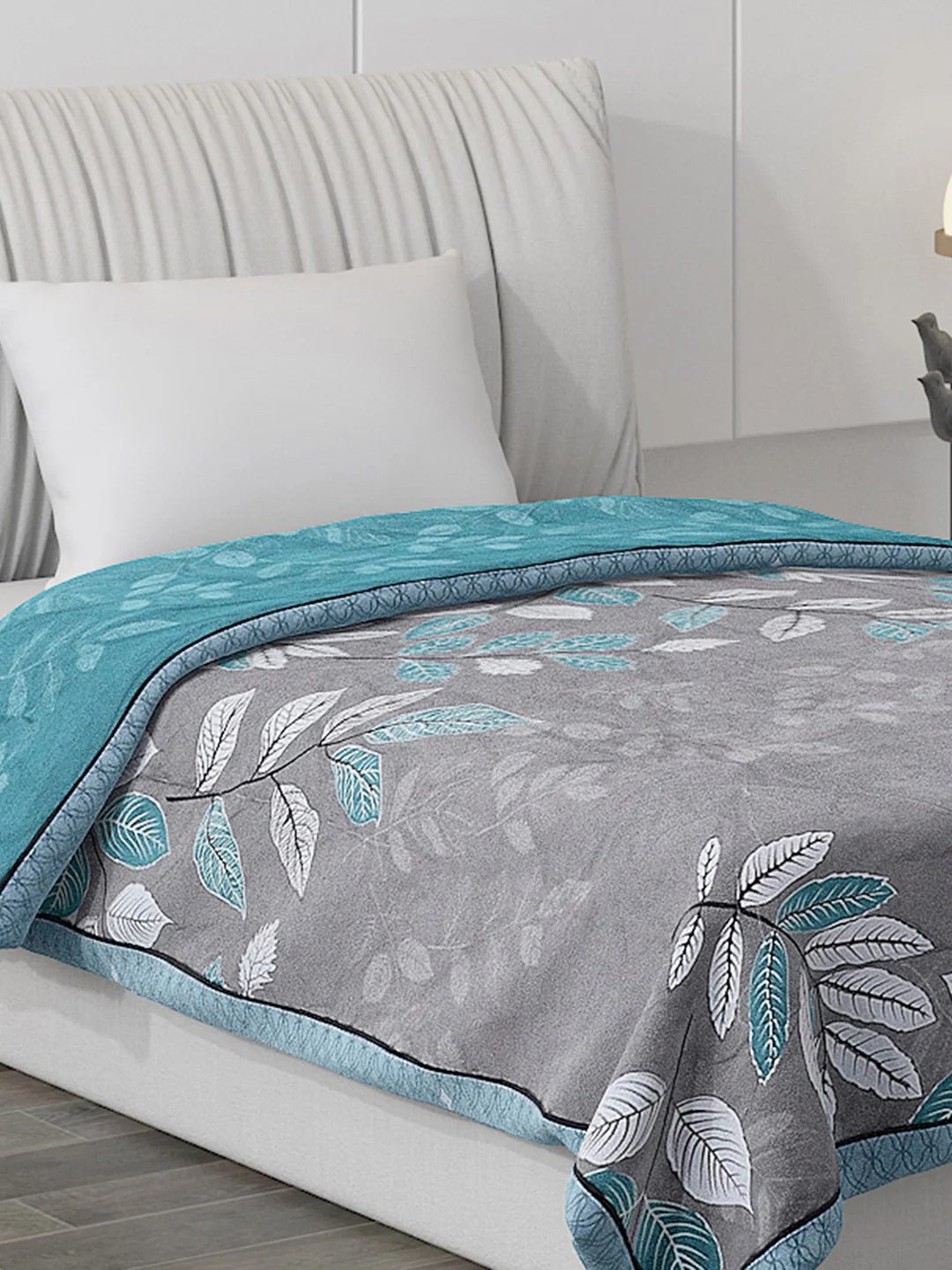 Printed Polyester Single Bed Comforter for AC Room - Image 4