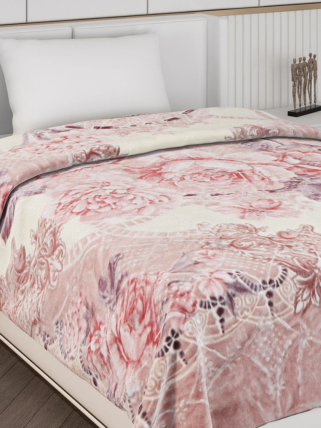 Printed Single Bed 1000 GSM Blanket for Heavy Winter -2 Ply (Weight 4 kg) - Image 4