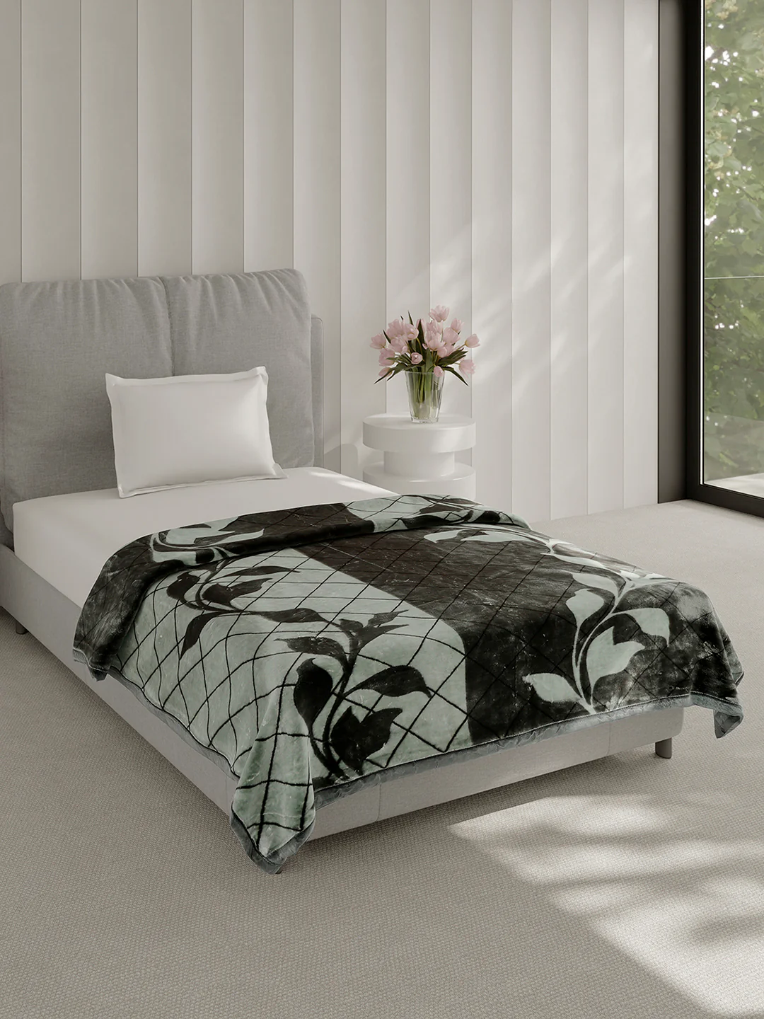 Printed Single Bed 2 Ply, 895 GSM Blanket for Heavy Winter - (Lavish Pvc) - Image 4