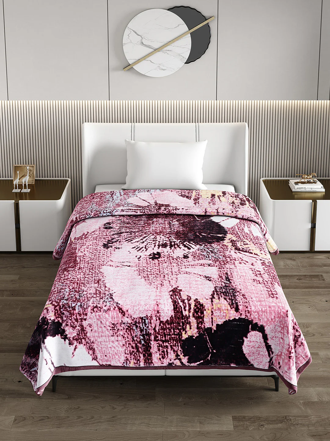 Printed Single Bed 965 GSM Blanket Marco 3 Ply (Weight 3.4 kg) - Image 3