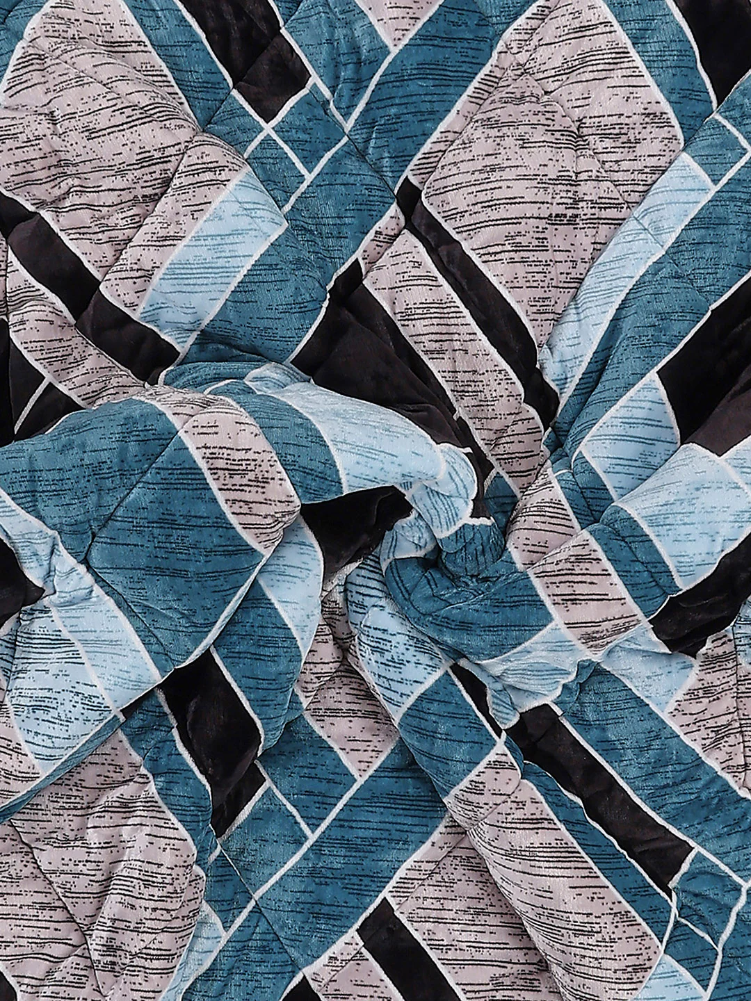 Printed Single Bed 966 GSM Comforter for Winter - (Teresa) - Image 6