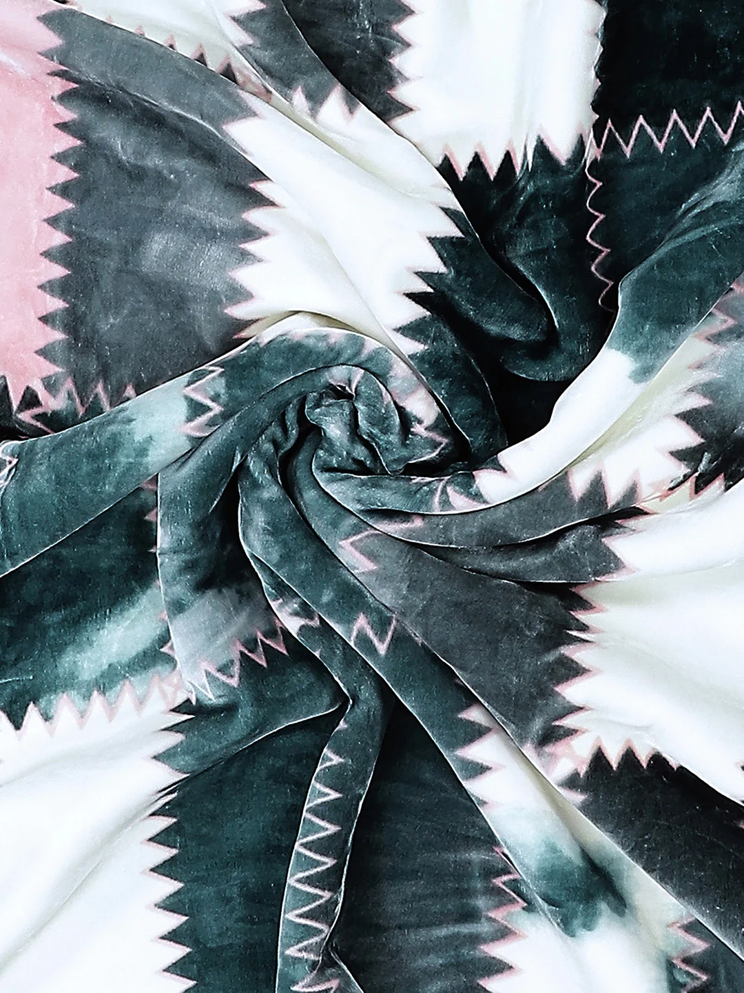 Printed Single Bed 994 GSM Blanket Joseph 2 Ply (Weight 3.5 kg) - Image 7