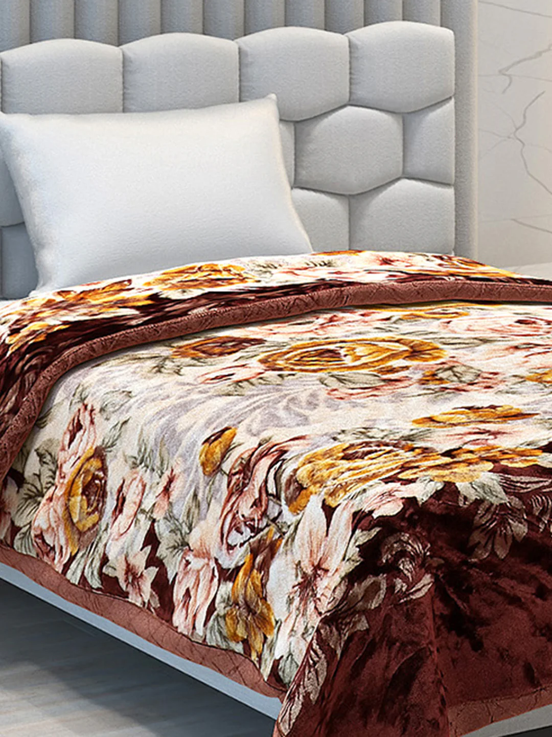 Printed Single Bed Blanket for Heavy Winter -3 Ply - Image 4