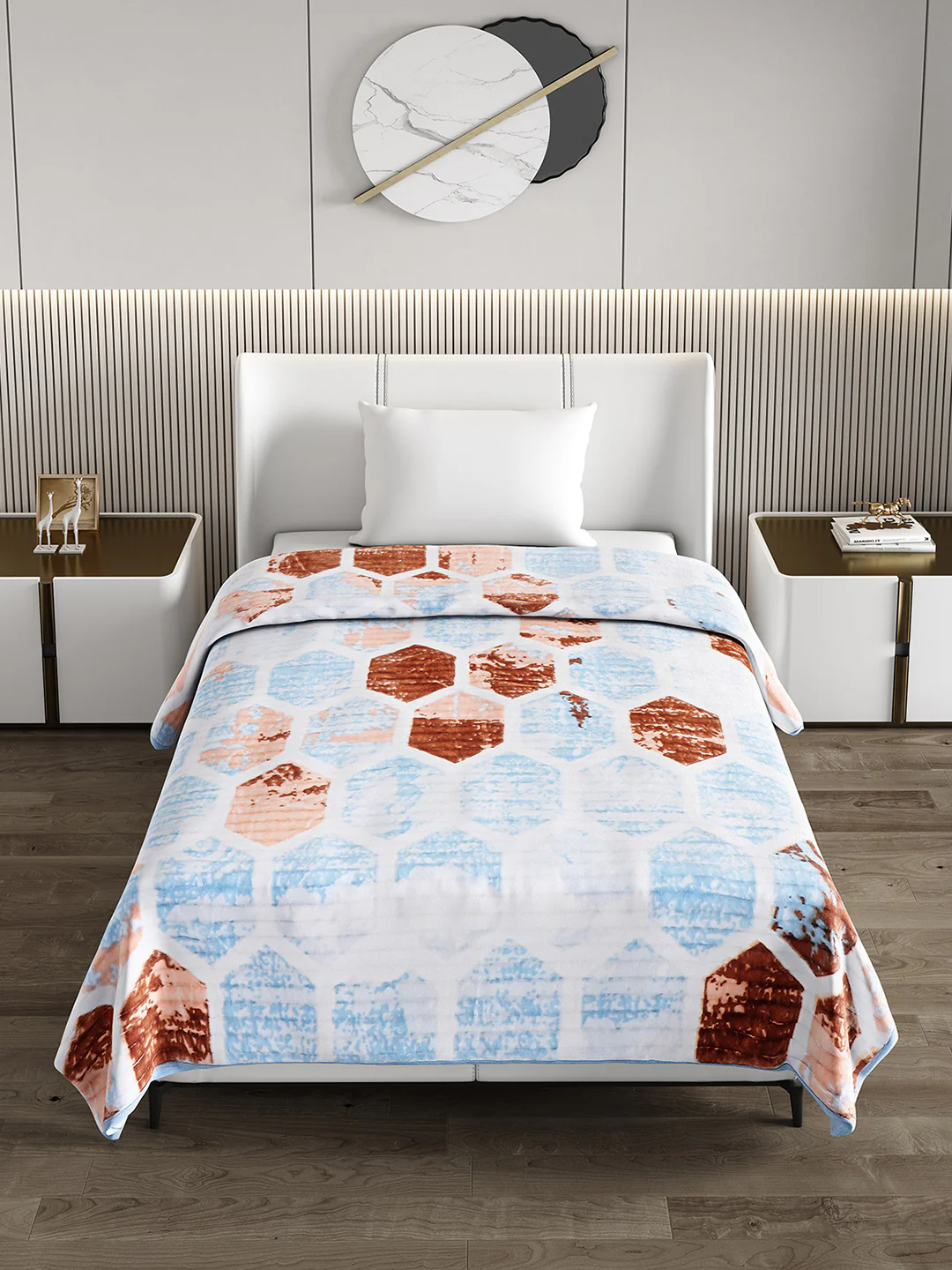Printed Single Bed Blanket for Heavy Winter -3 Ply - Image 3