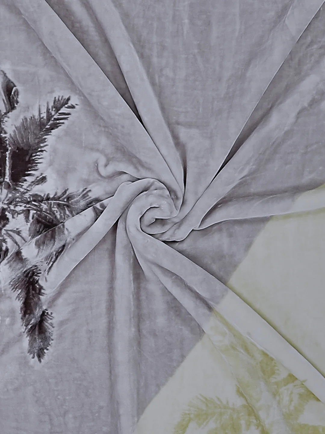 Printed Single Bed Blanket for Mild Winter -2 Ply - Image 7