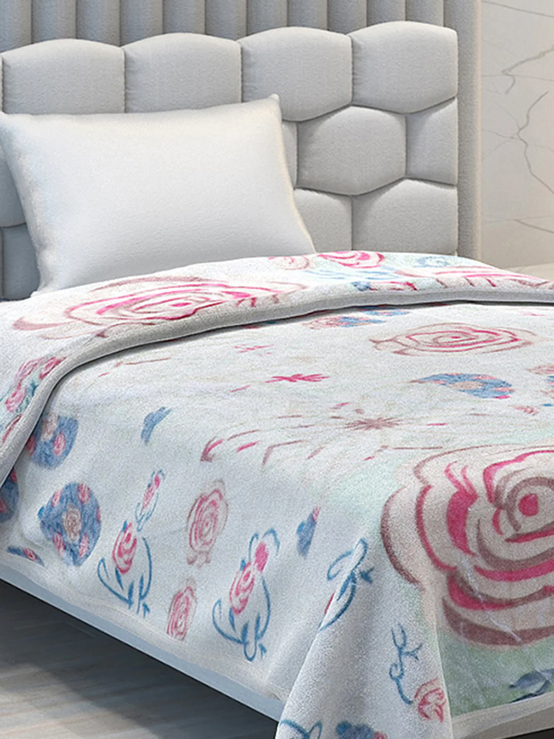 Printed Single Bed Blanket for Mild Winter -2 Ply - Image 4