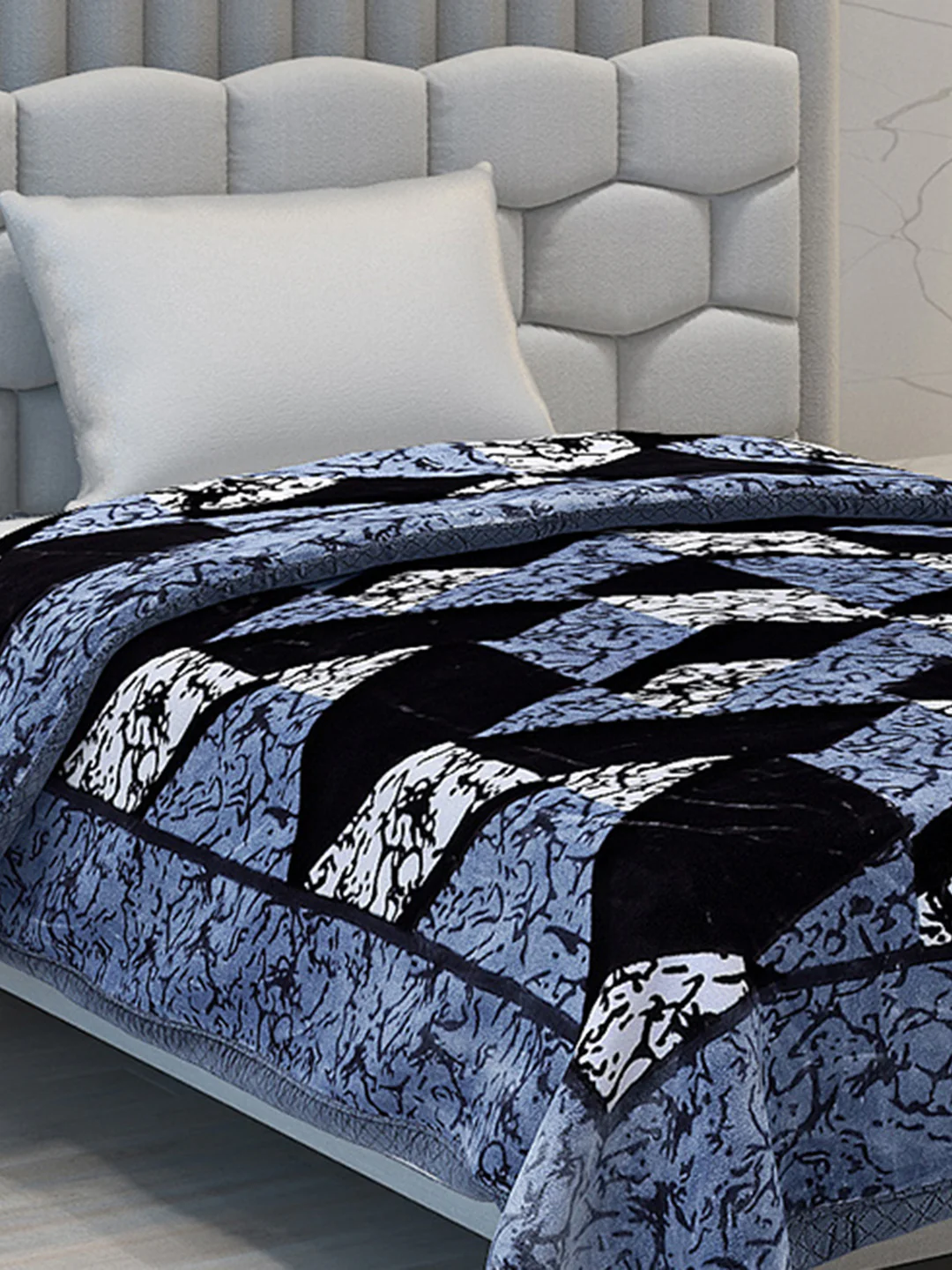 Printed Single Bed Blanket for Mild Winter -2 Ply - Image 4