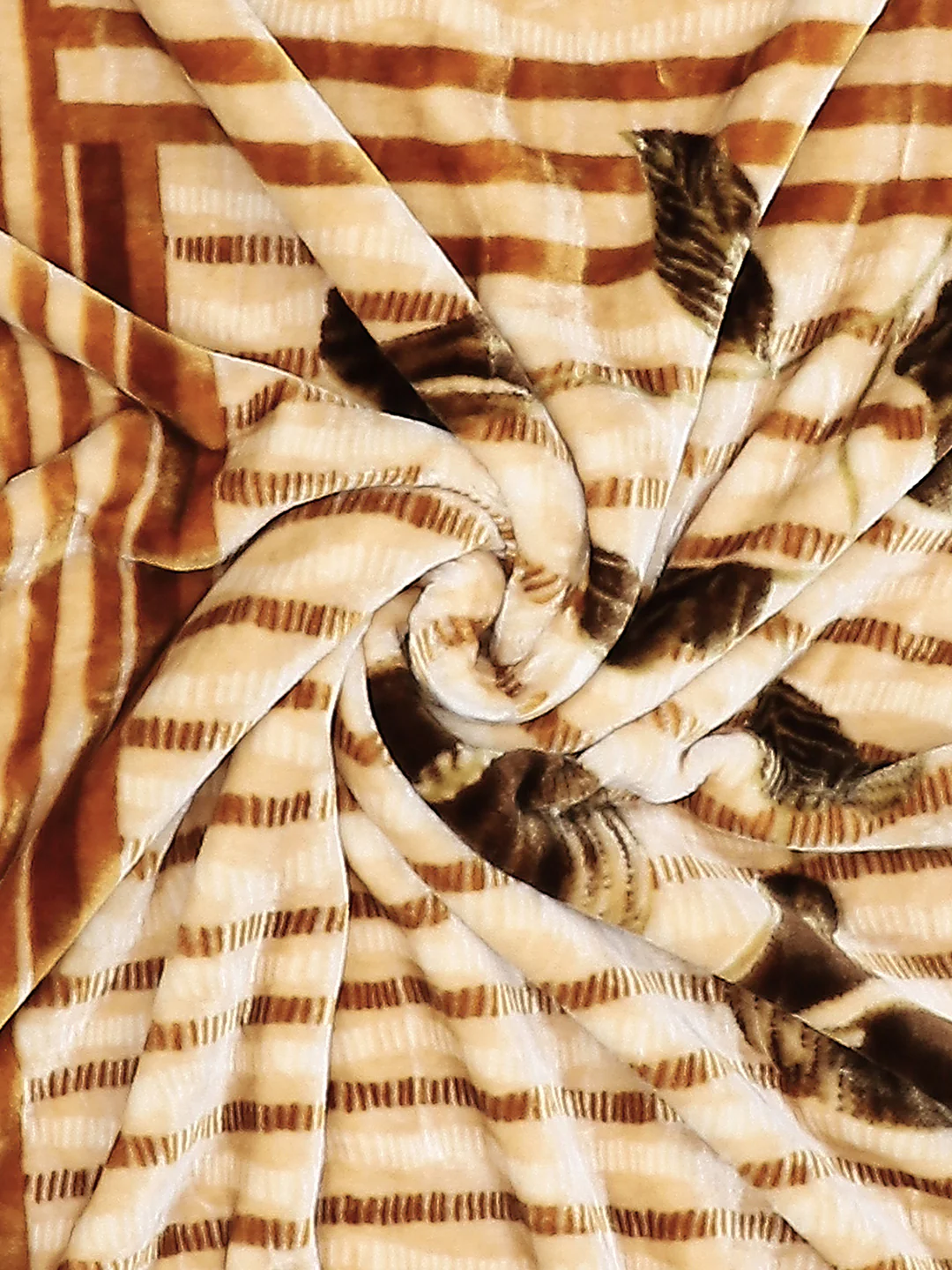 Printed Single Bed Blanket for Mild Winter -2 Ply - Image 7