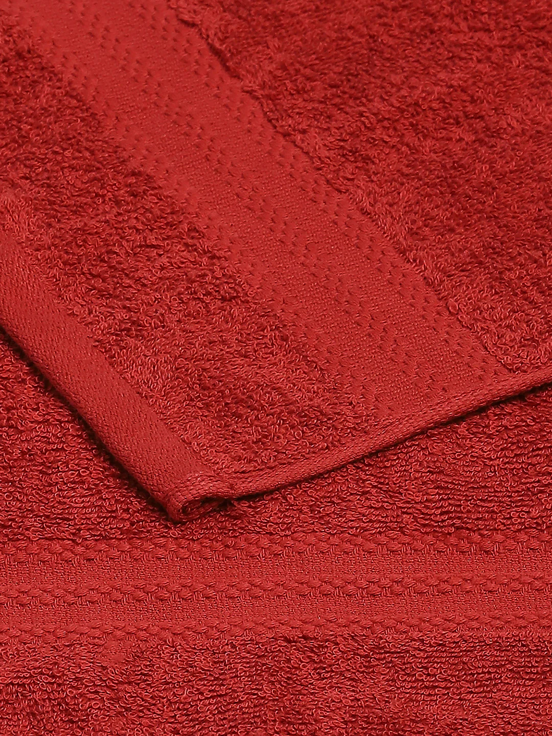 Red Cotton Solid 380 GSM 2 Bath Towel & 2 Hand Towel - Image 4
