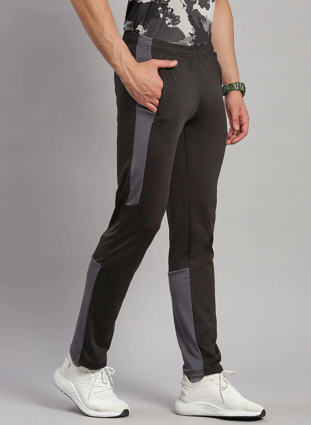 Rock.it Men Black Regular Fit Lower - Image 4