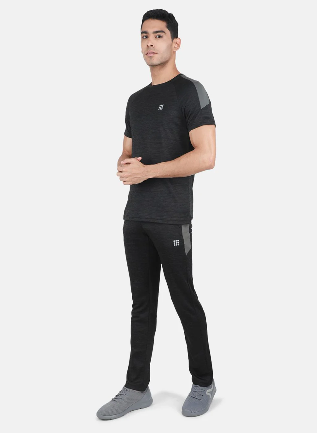 Rock.it Men Black Self Design Tracksuit - Image 3