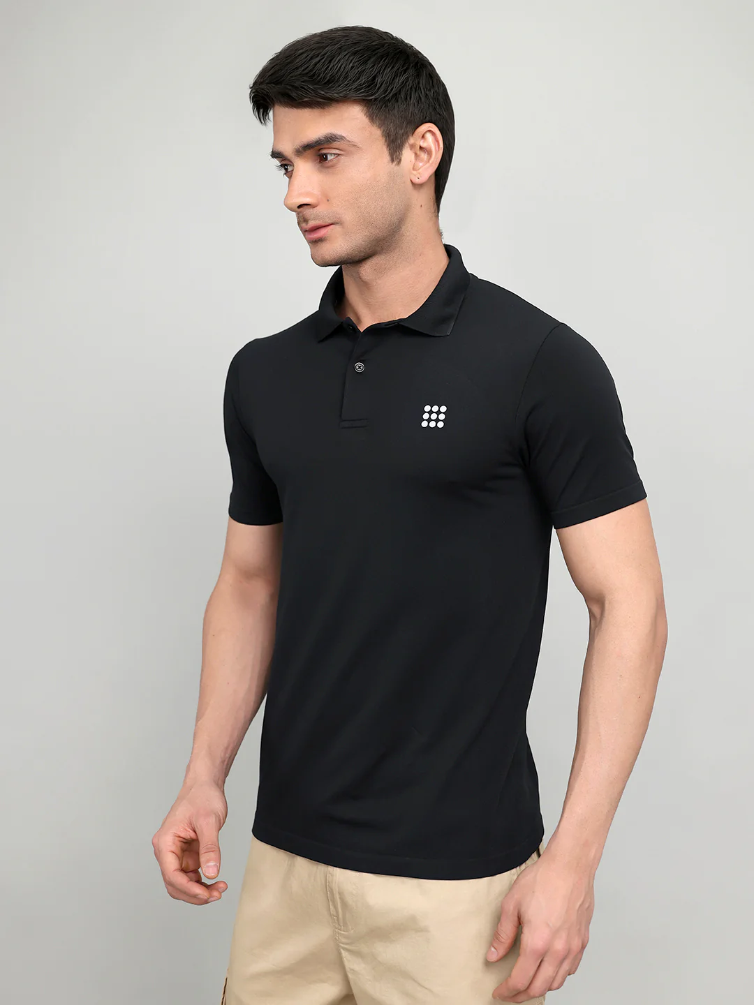 Rock.it Men Black Solid Collar Half Sleeve T-Shirt - Image 2