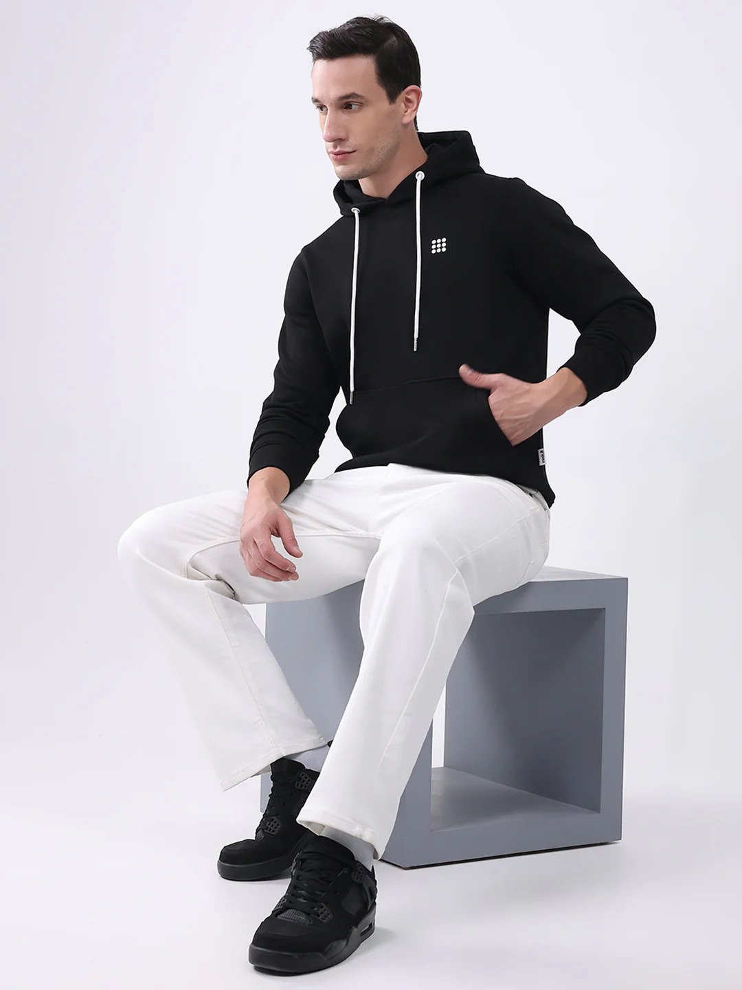 Rock.it Men Black Solid Hooded Full Sleeve Sweatshirt - Image 2