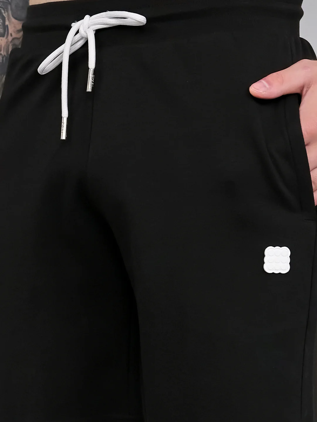 Rock.it Men Black Solid Regular Fit Shorts - Image 5