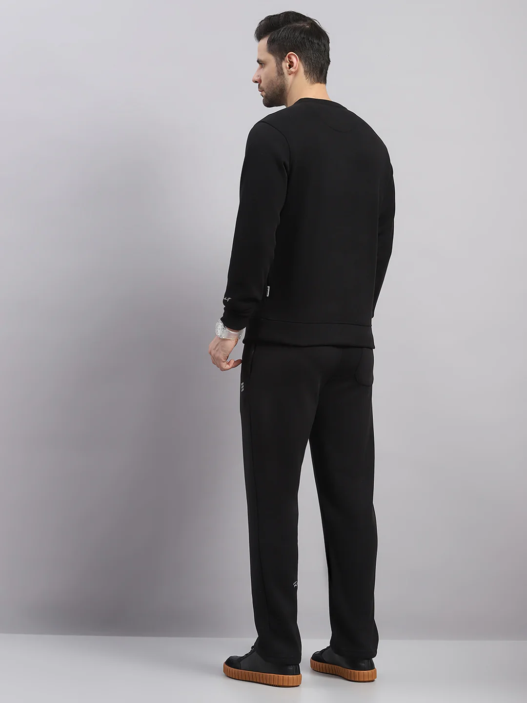 Rock.it Men Black Solid Round Neck Full Sleeve Winter Tracksuit - Image 5