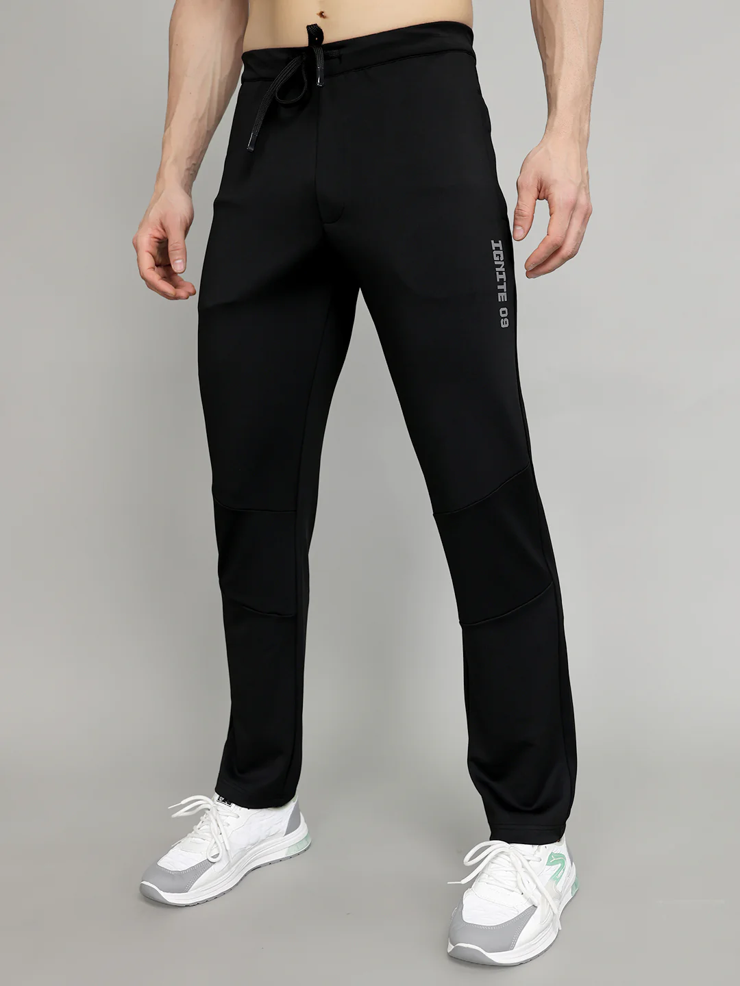 Rock.it Men Black Solid Slim Fit Lower - Image 2