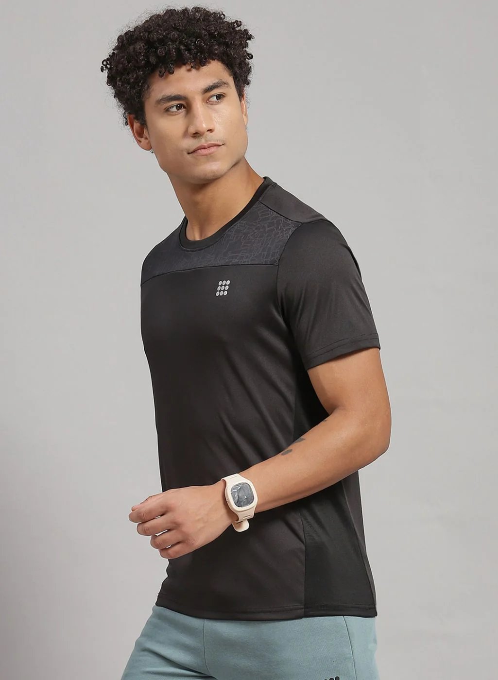 Rock.it Men Black Solid T-Shirt - Image 2