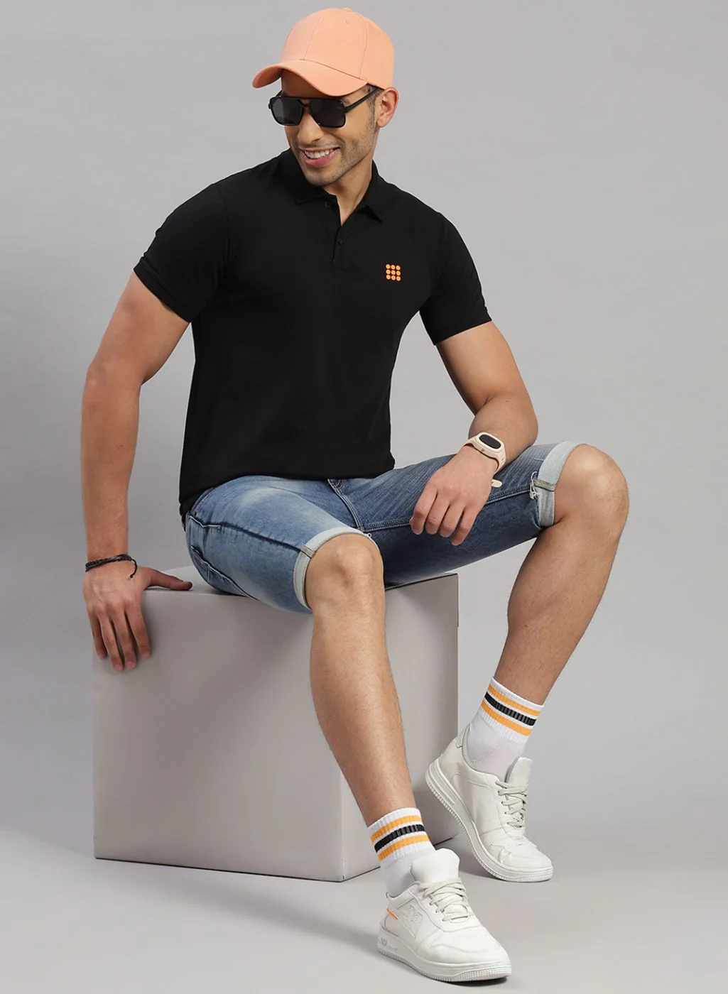 Rock.it Men Black Solid T-Shirt - Image 2