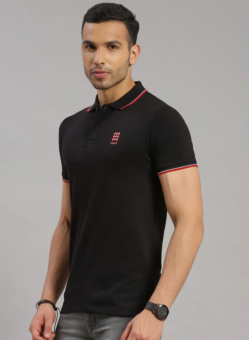 Rock.it Men Black Solid T-Shirt - Image 3