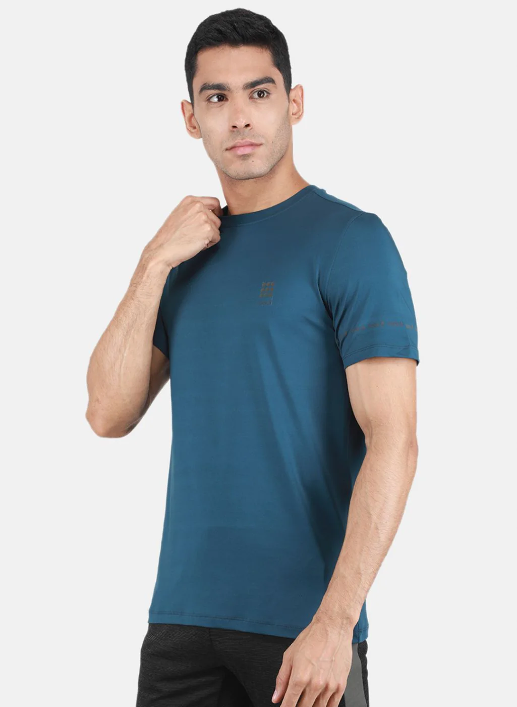 Rock.it Men Blue Solid T-Shirt - Image 2