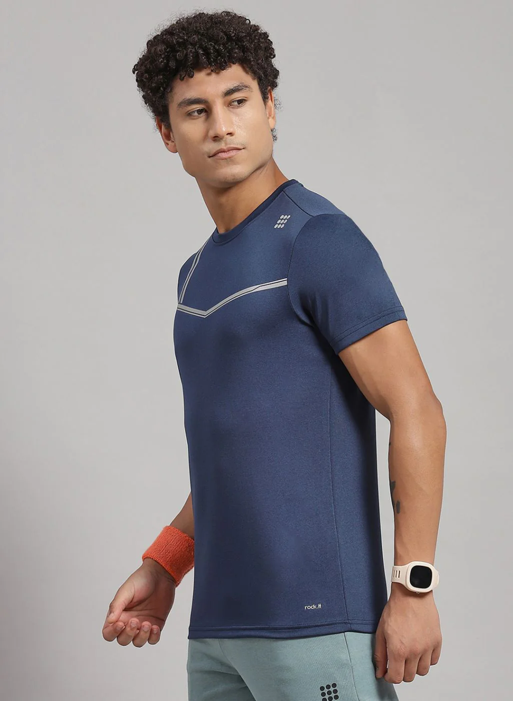 Rock.it Men Blue Solid T-Shirt - Image 2