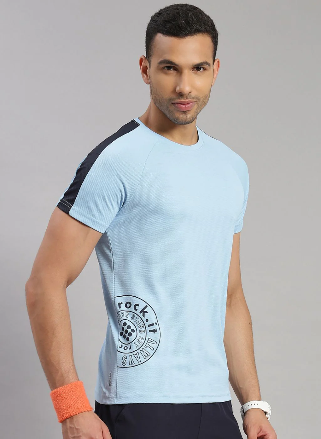 Rock.it Men Blue Solid T-Shirt - Image 4