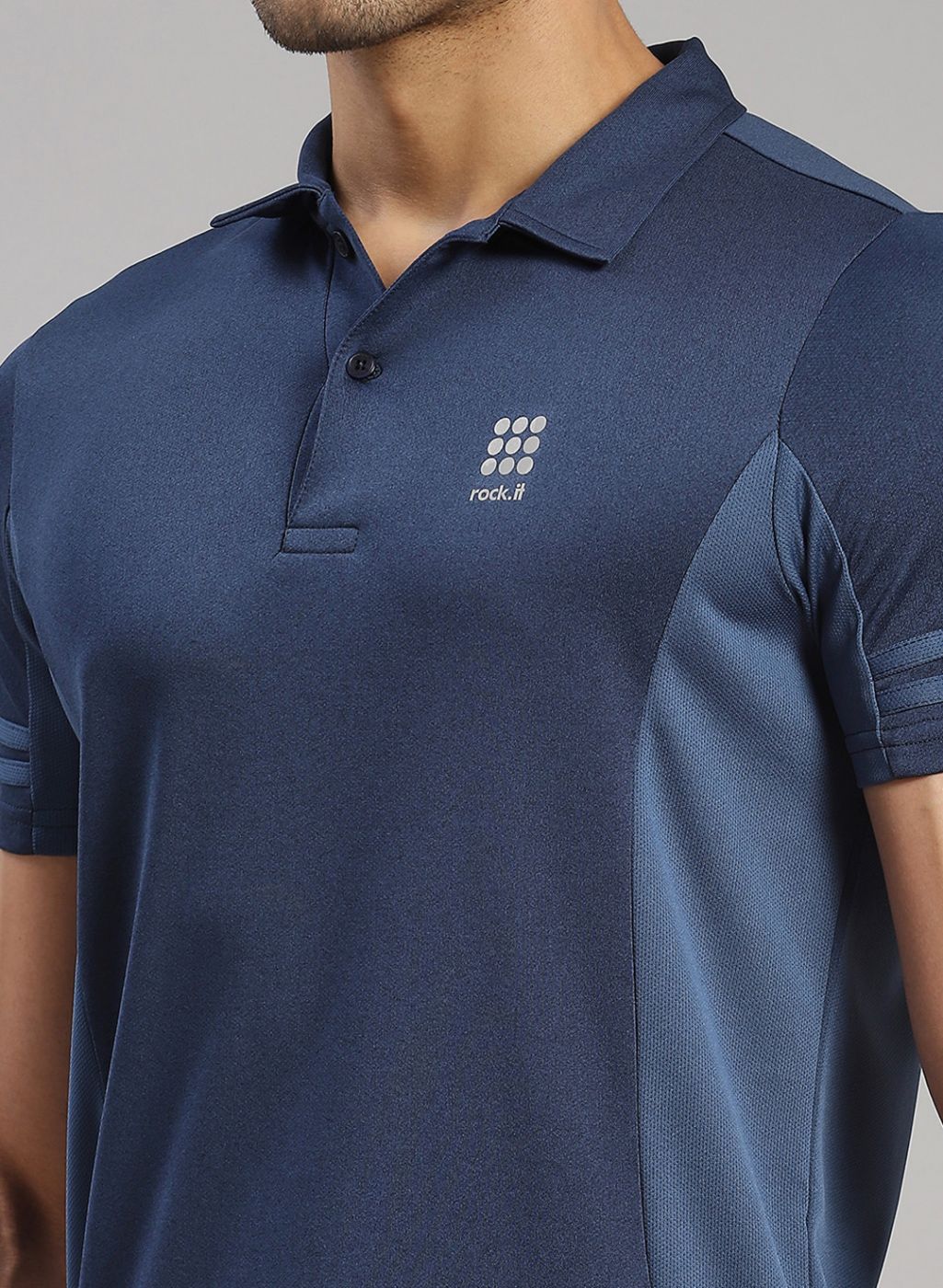 Rock.it Men Blue Solid T-Shirt - Image 6