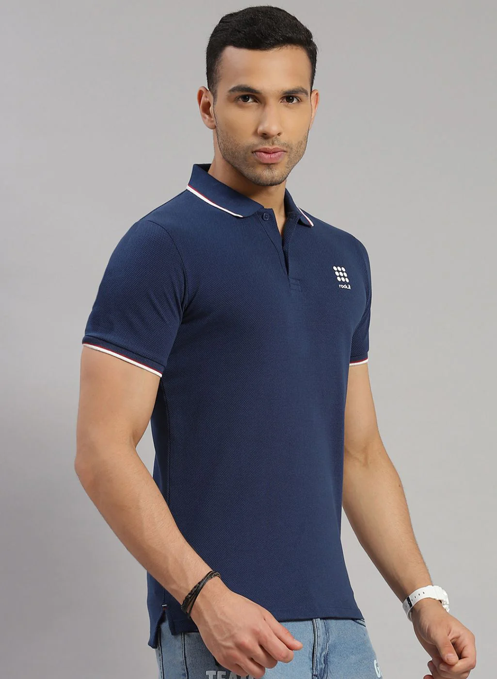 Rock.it Men Blue Solid T-Shirt - Image 4