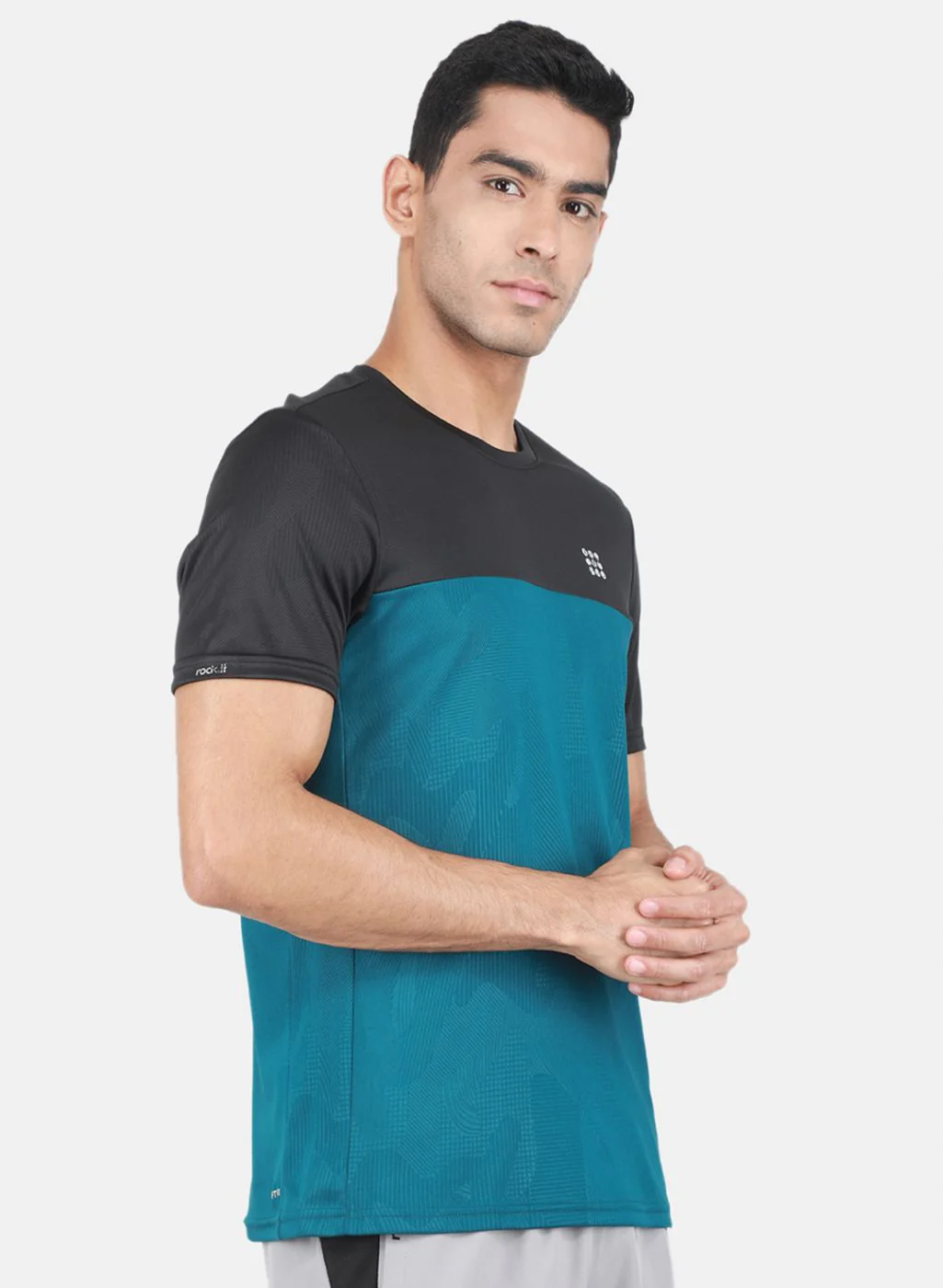 Rock.it Men Green Self Design T-Shirt - Image 6