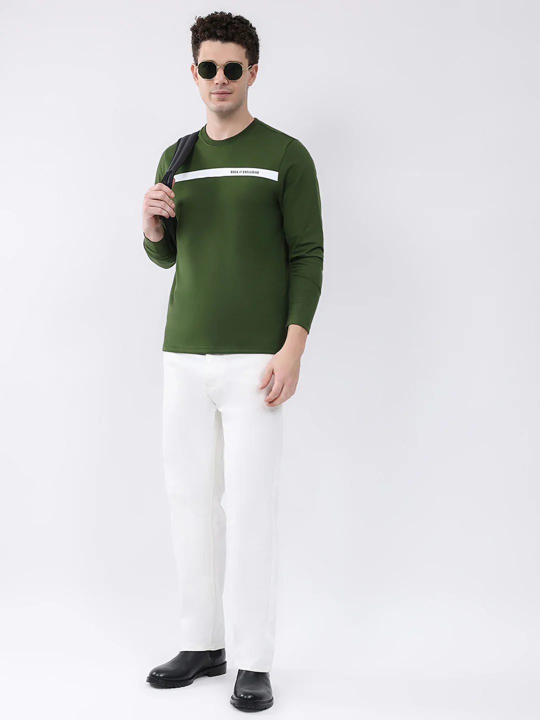 Rock.it Men Green Solid Round Neck Full Sleeve Winter T-Shirt - Image 2