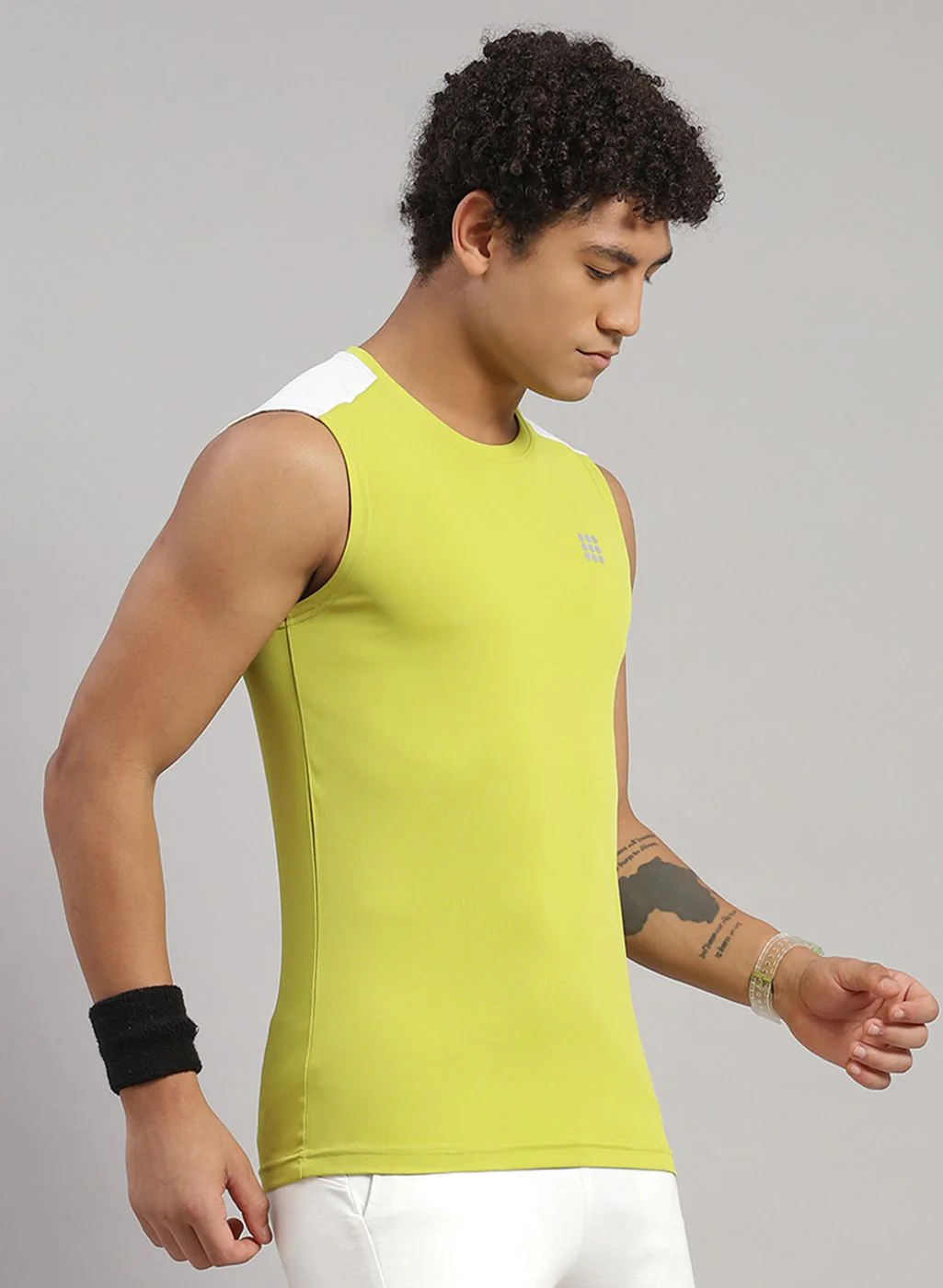 Rock.it Men Green Solid T-Shirt - Image 2