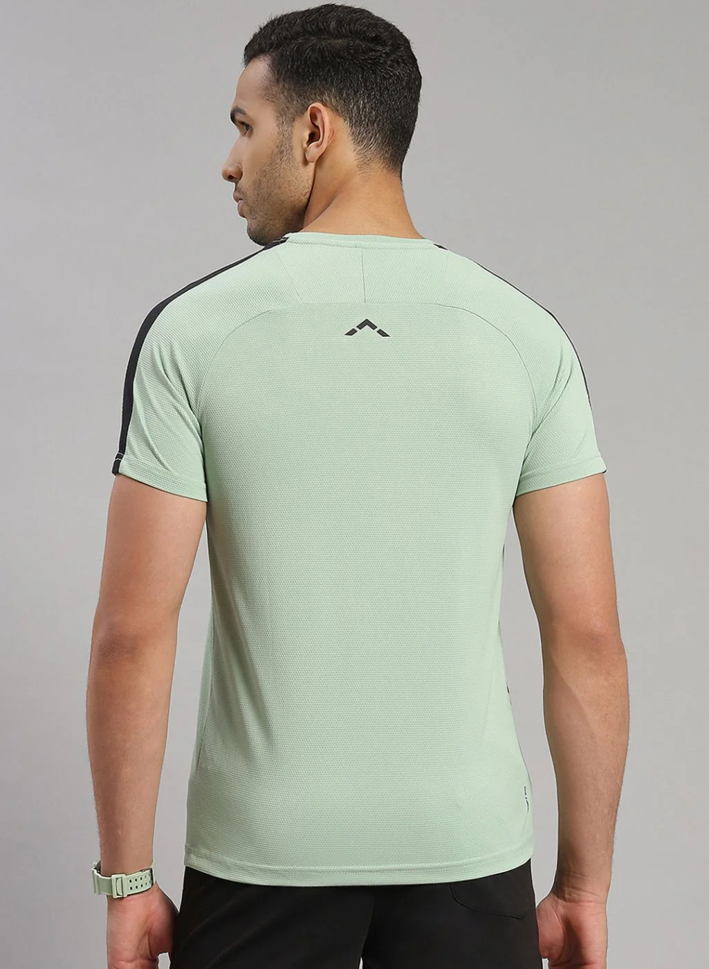 Rock.it Men Green Solid T-Shirt - Image 5