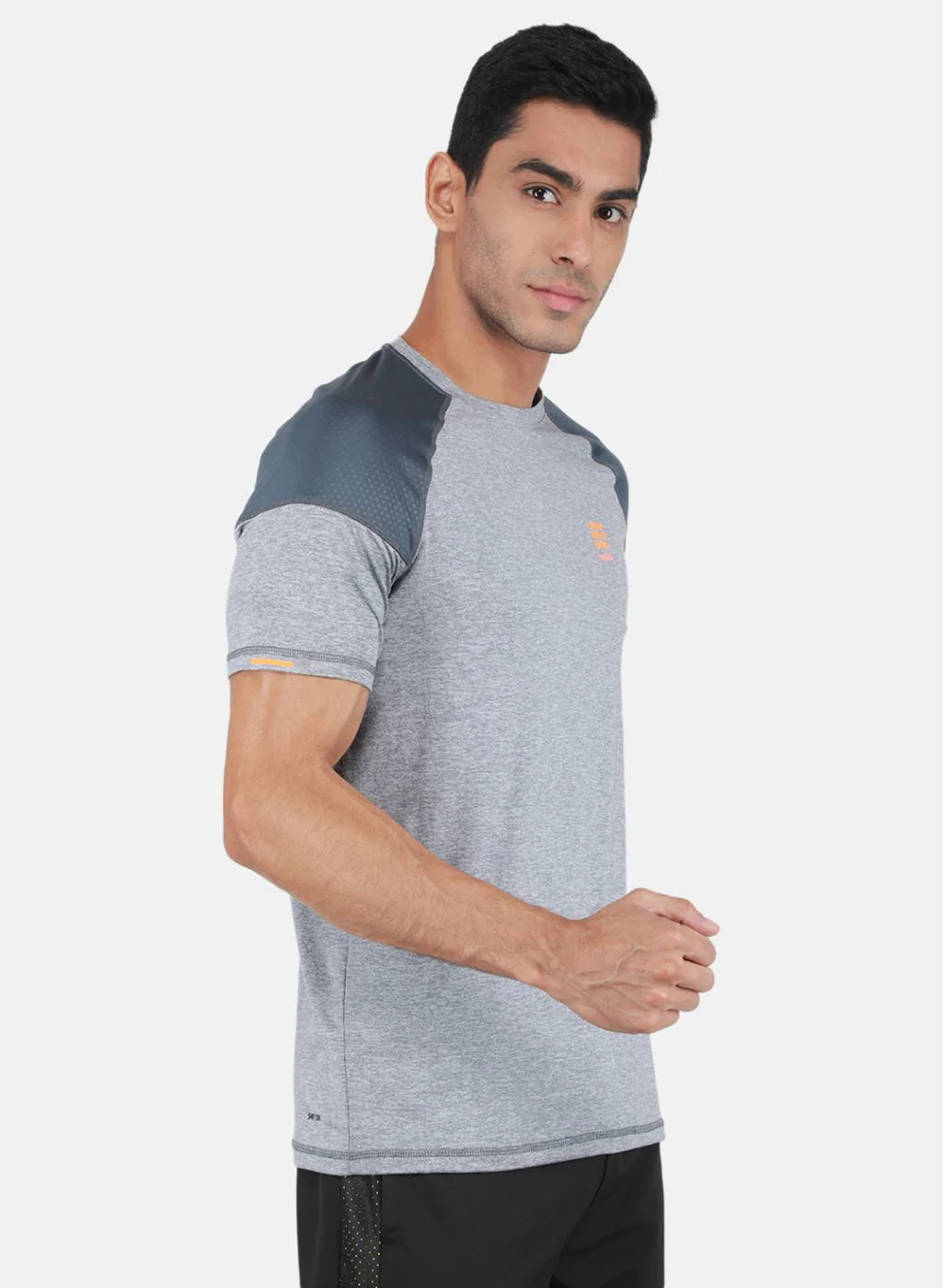 Rock.it Men Grey Solid T-Shirt - Image 6