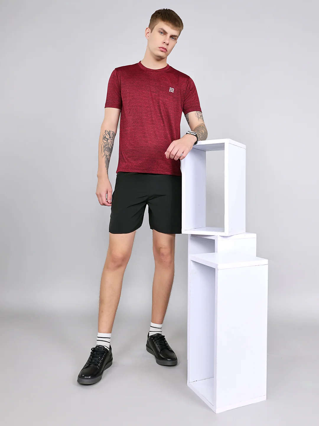 Rock.it Men Maroon Jacquard Round Neck Half Sleeve T-Shirt - Image 6