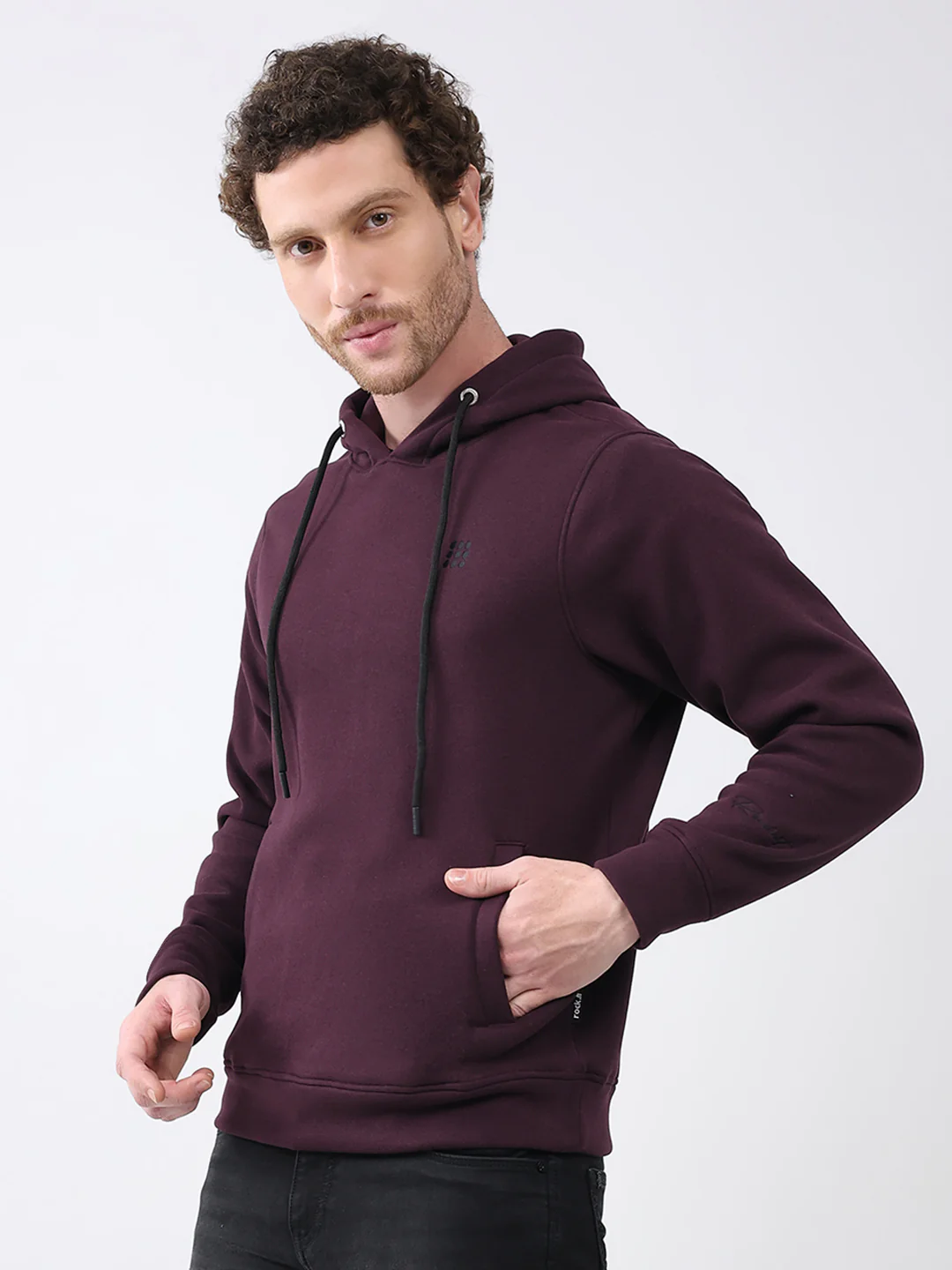 Rock.it Men Maroon Solid Hooded Full Sleeve Sweatshirt - Image 3