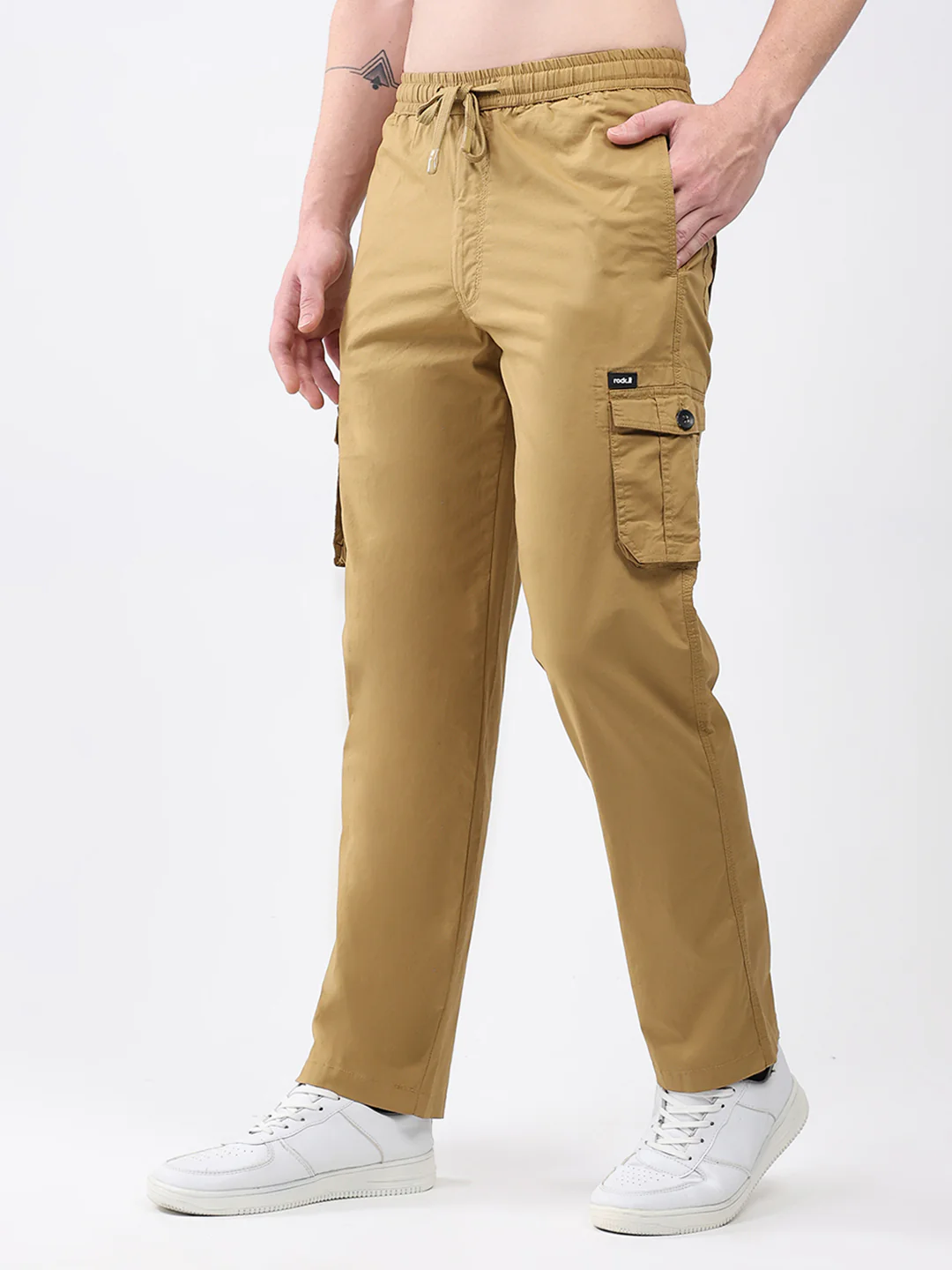Rock.it Men Mustard Solid Regular Fit Cargo - Image 3