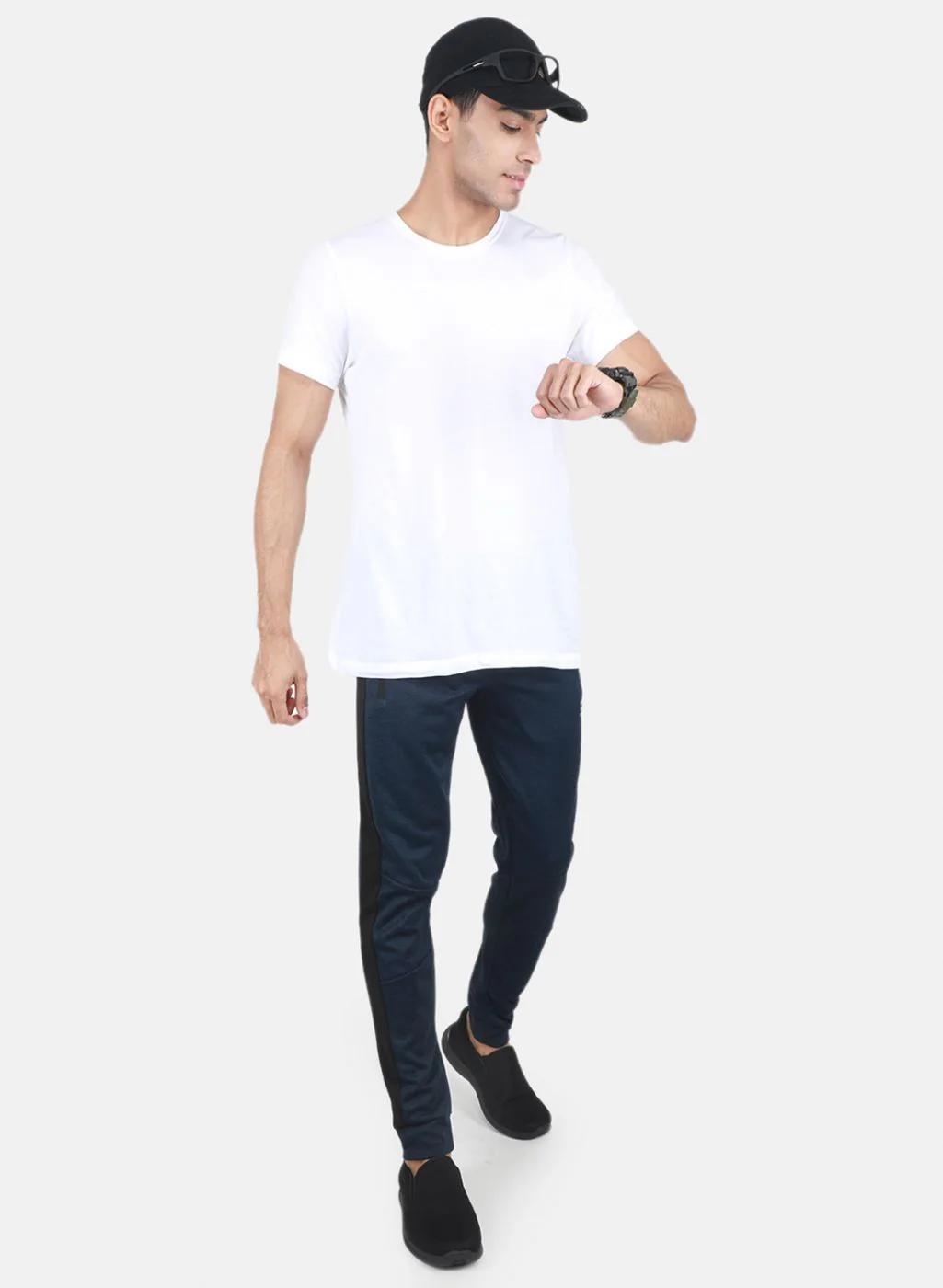 Rock.it Men Navy Blue Solid Jogger - Image 4
