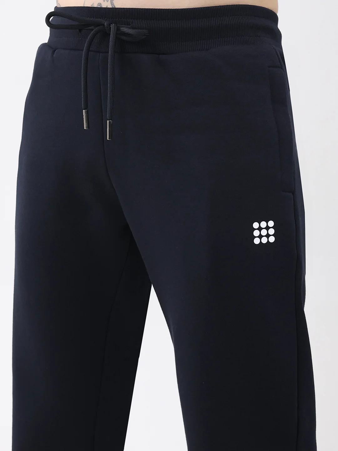 Rock.it Men Navy Blue Solid Round Neck Sleeveless Winter Tracksuit - Image 8