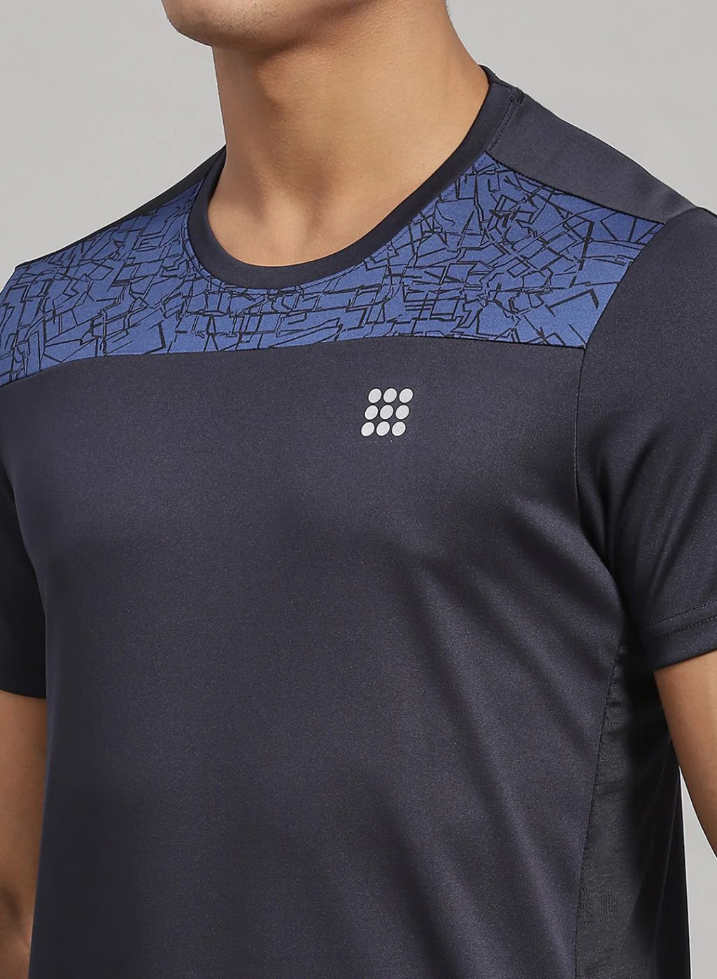 Rock.it Men Navy Blue Solid T-Shirt - Image 6