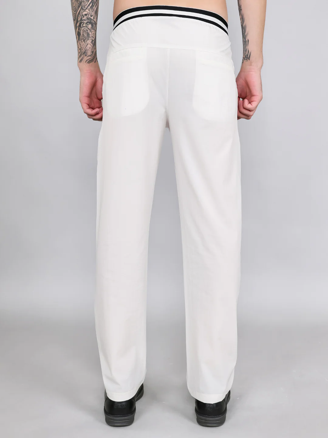 Rock.it Men Off White Solid Regular Fit Lower - Image 4