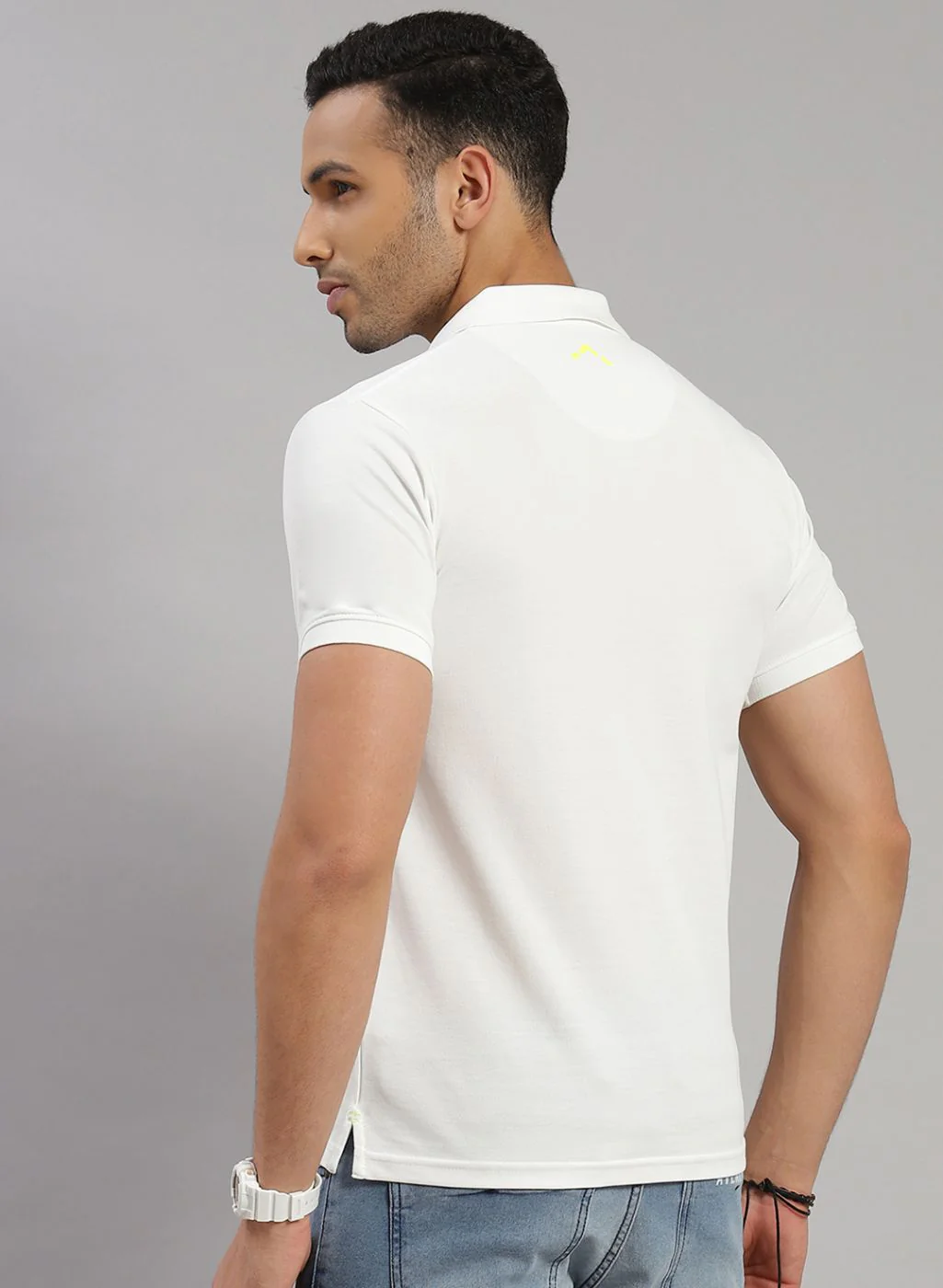 Rock.it Men Off White Solid T-Shirt - Image 5