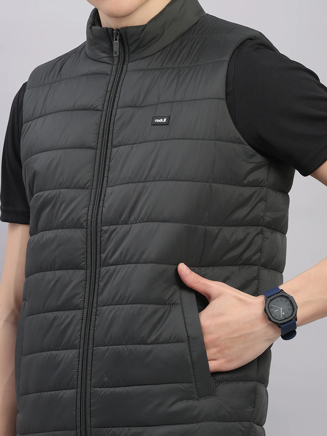 Rock.it Men Olive Solid Stand Collar Sleeveless Jacket - Image 6