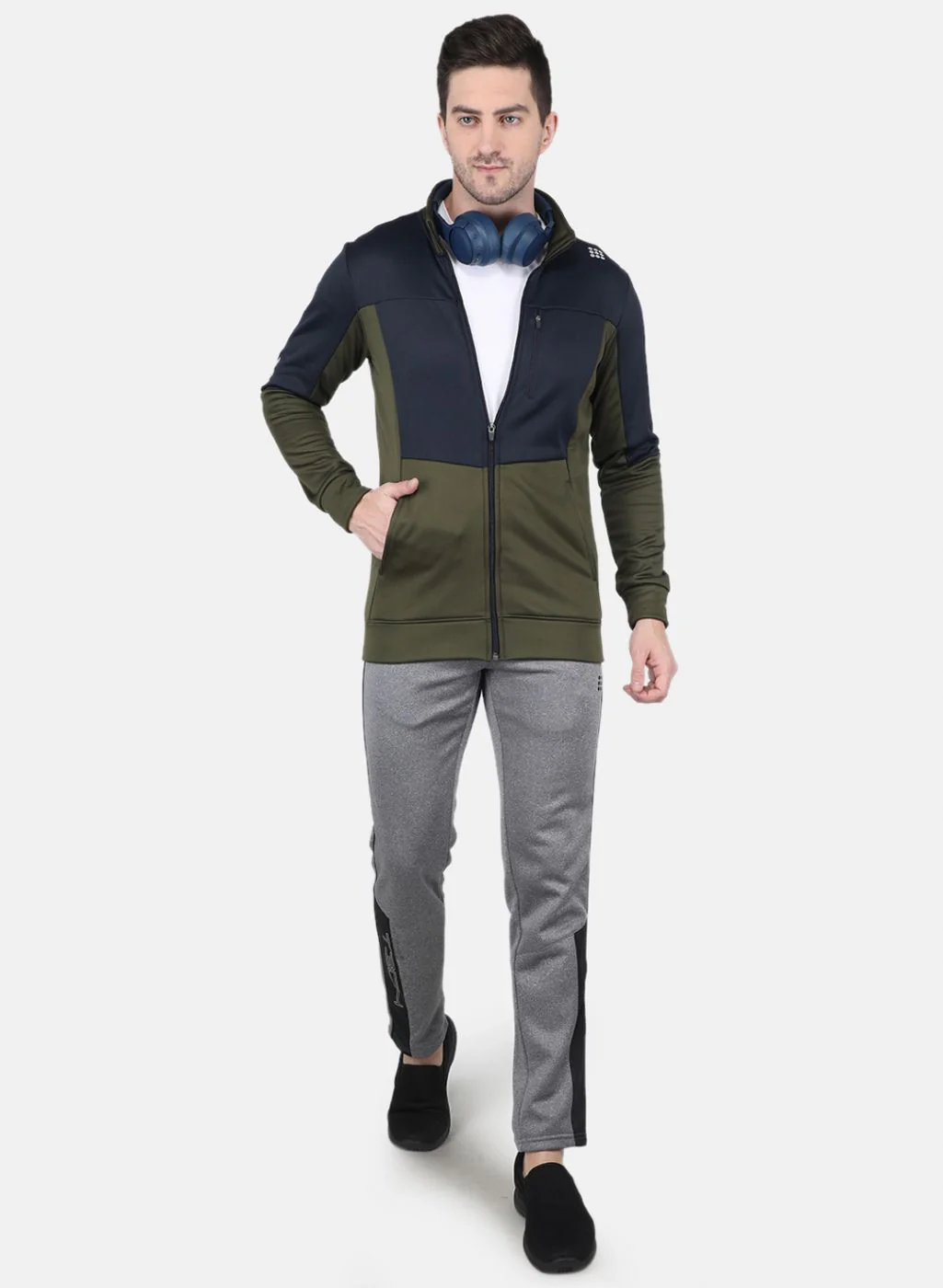 Rock.it Men Olive Solid Sweatshirt - Image 4