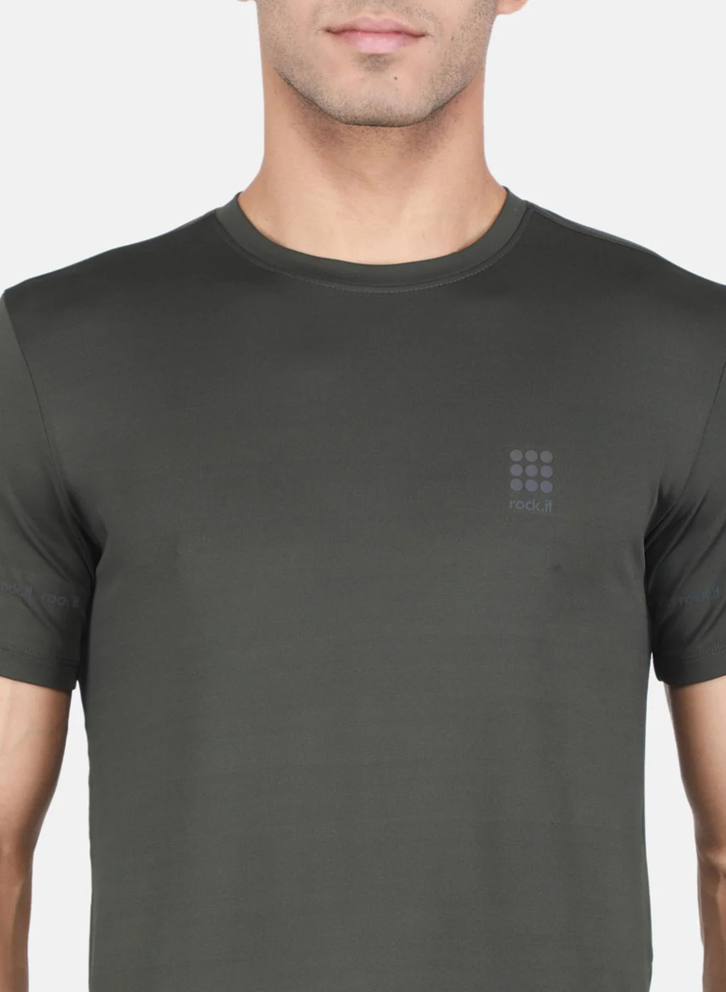 Rock.it Men Olive Solid T-Shirt - Image 5