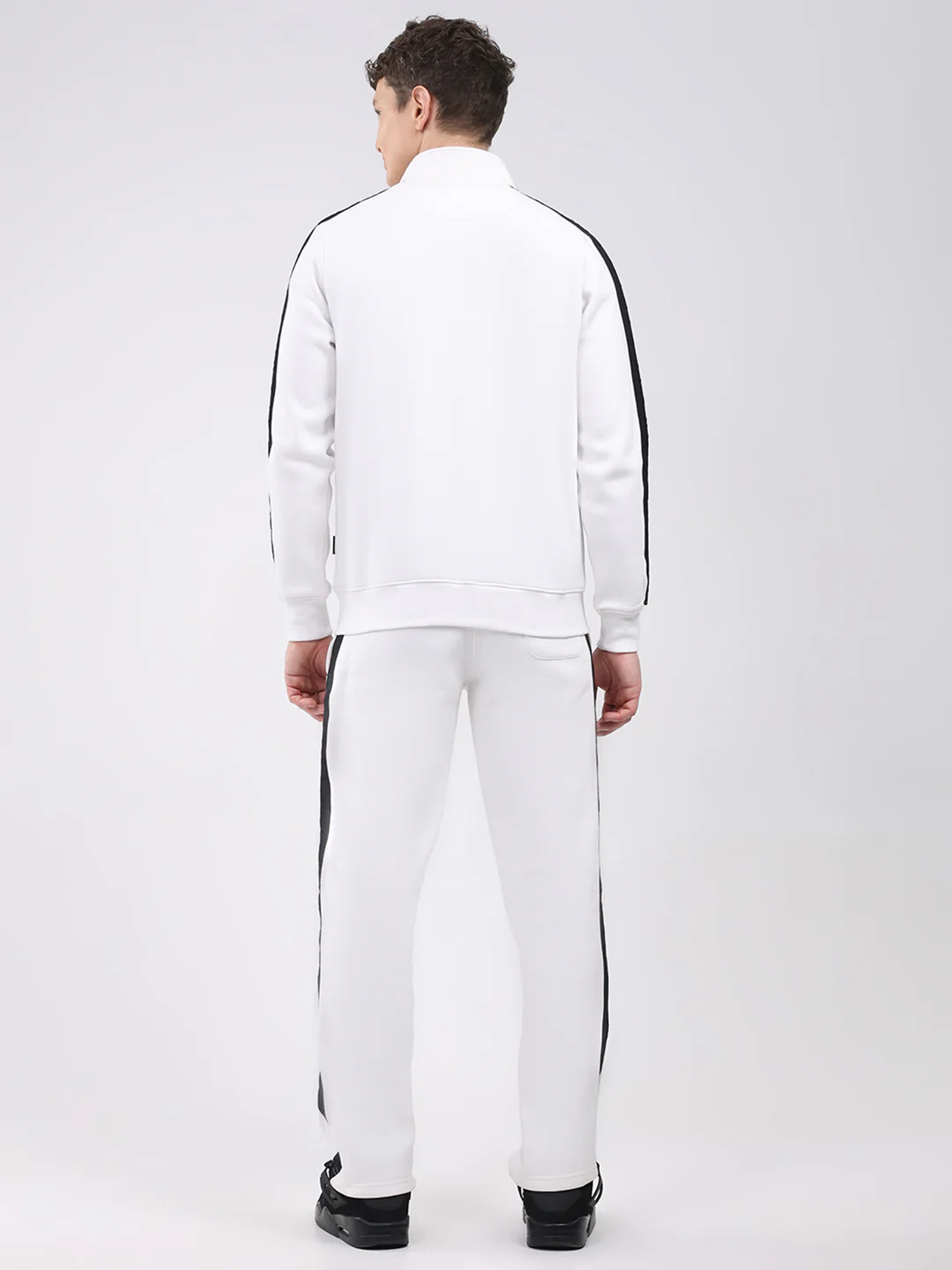 Rock.it Men White Solid Round Neck Full Sleeve Winter Tracksuit - Image 5