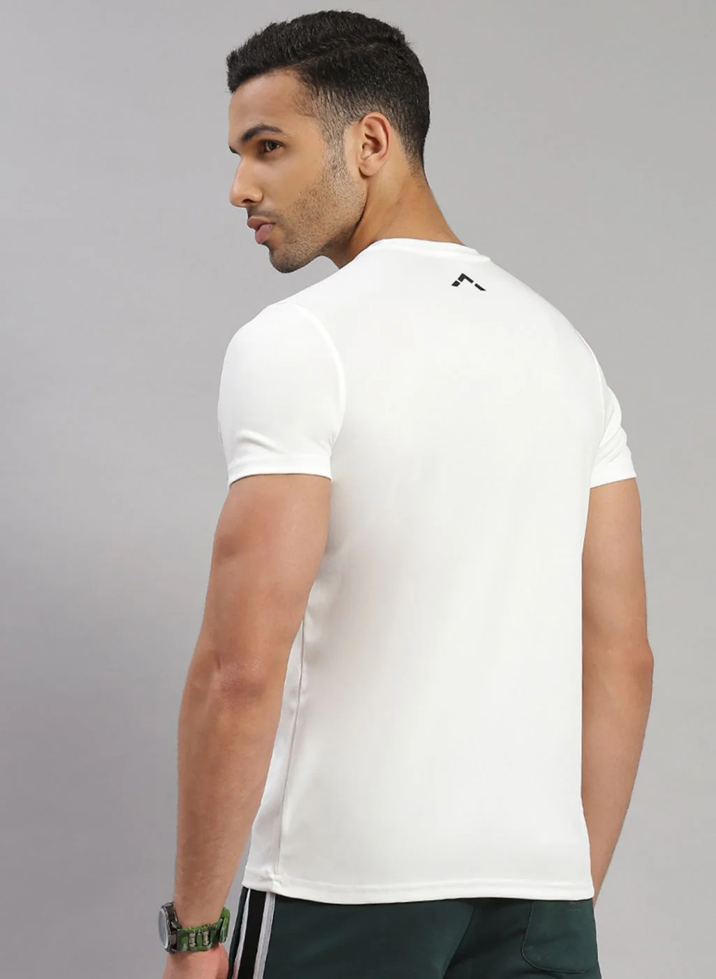 Rock.it Men White Solid T-Shirt - Image 5