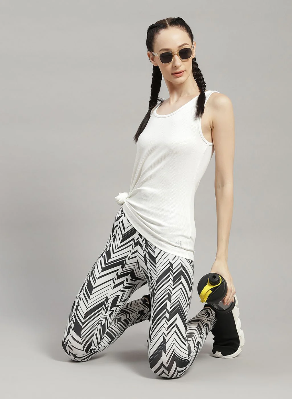 Rock.it Women White Solid Top - Image 5